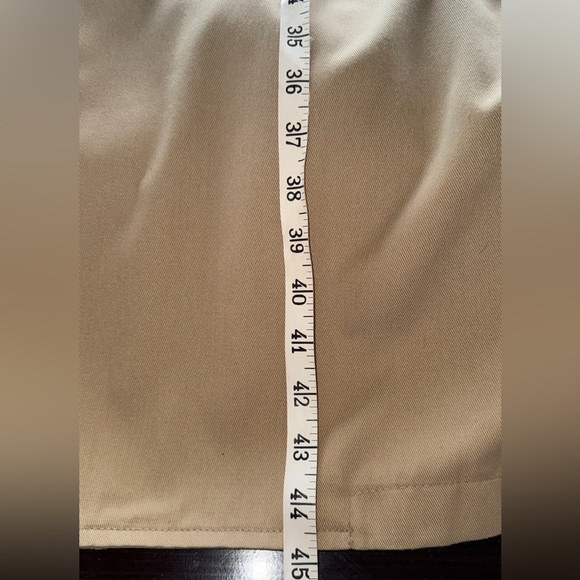 Vintage London Fog Tan Trench Coat Removable Zipped Lining Sz 44R Large - Picture 10 of 12